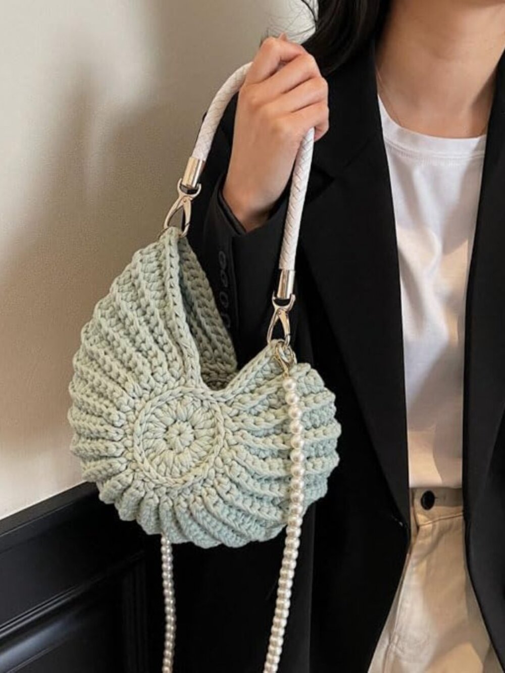 Handmade Crochet Tote Bag Seashell Purse for Women Boho Shell Handbag Crossbody - Picture 2 of 7